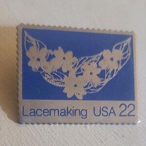 Lacemaking American Folk Art 1987 USPS Postage Stamp Lapel Pin - Post Office Pin